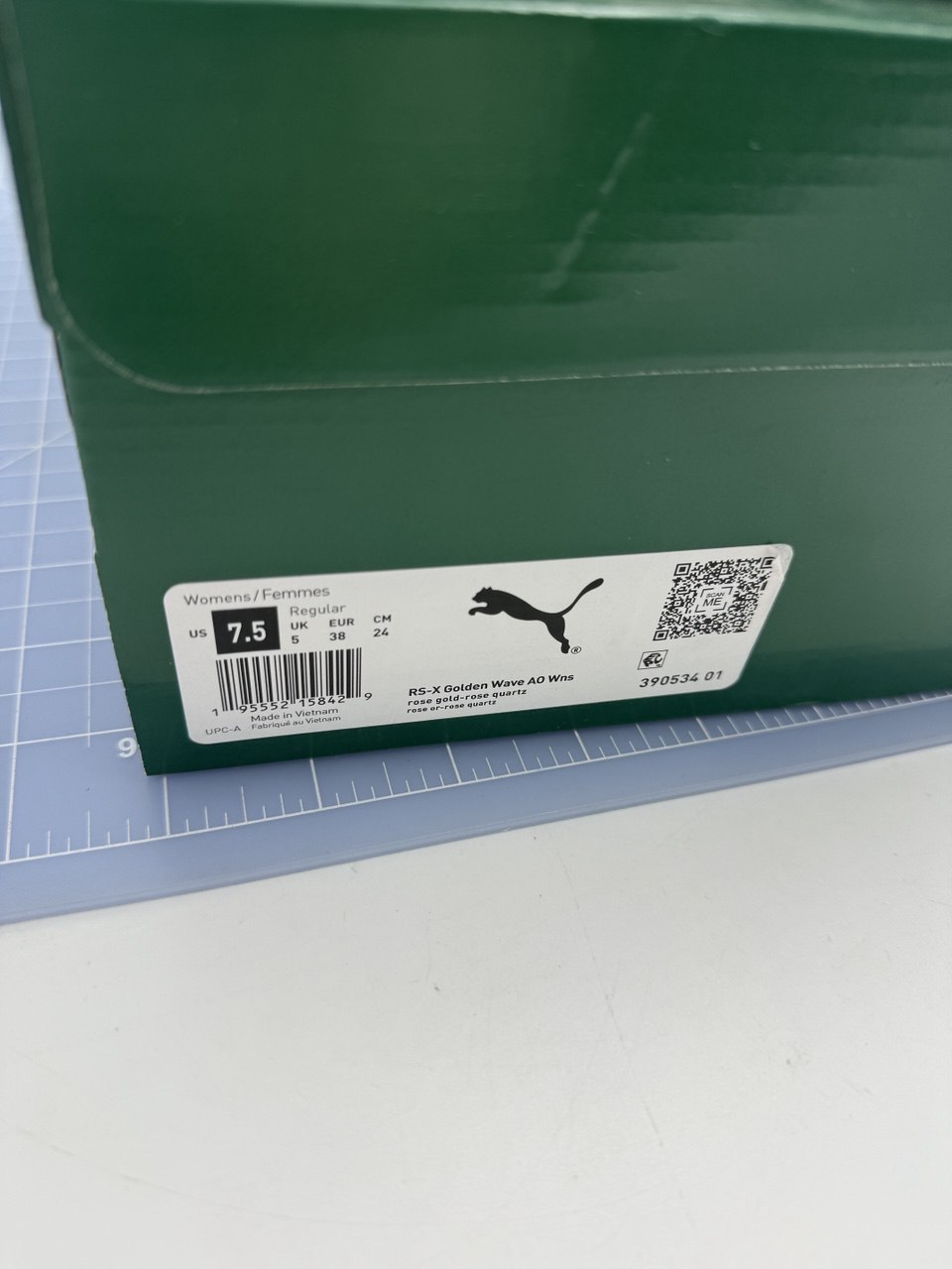 Кроссовки женские розовые Puma